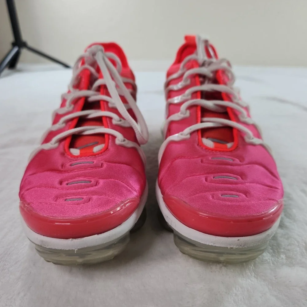 WMNS NIKE AIR VAPORMAX PLUS PLATINUM TINT PINK-FLASH CRIMSON SZ 6.5 [CZ7995-001]